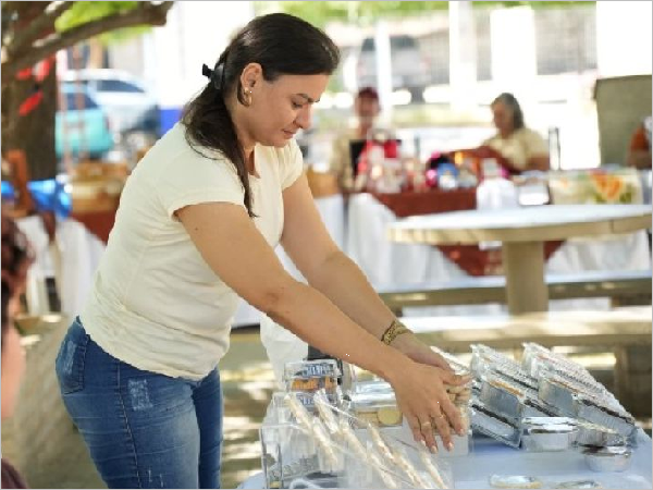 SEMTHAS organiza espaço dos artesãos da VII Feira da Agricultura Familiar e Economia Solidária do S [...]